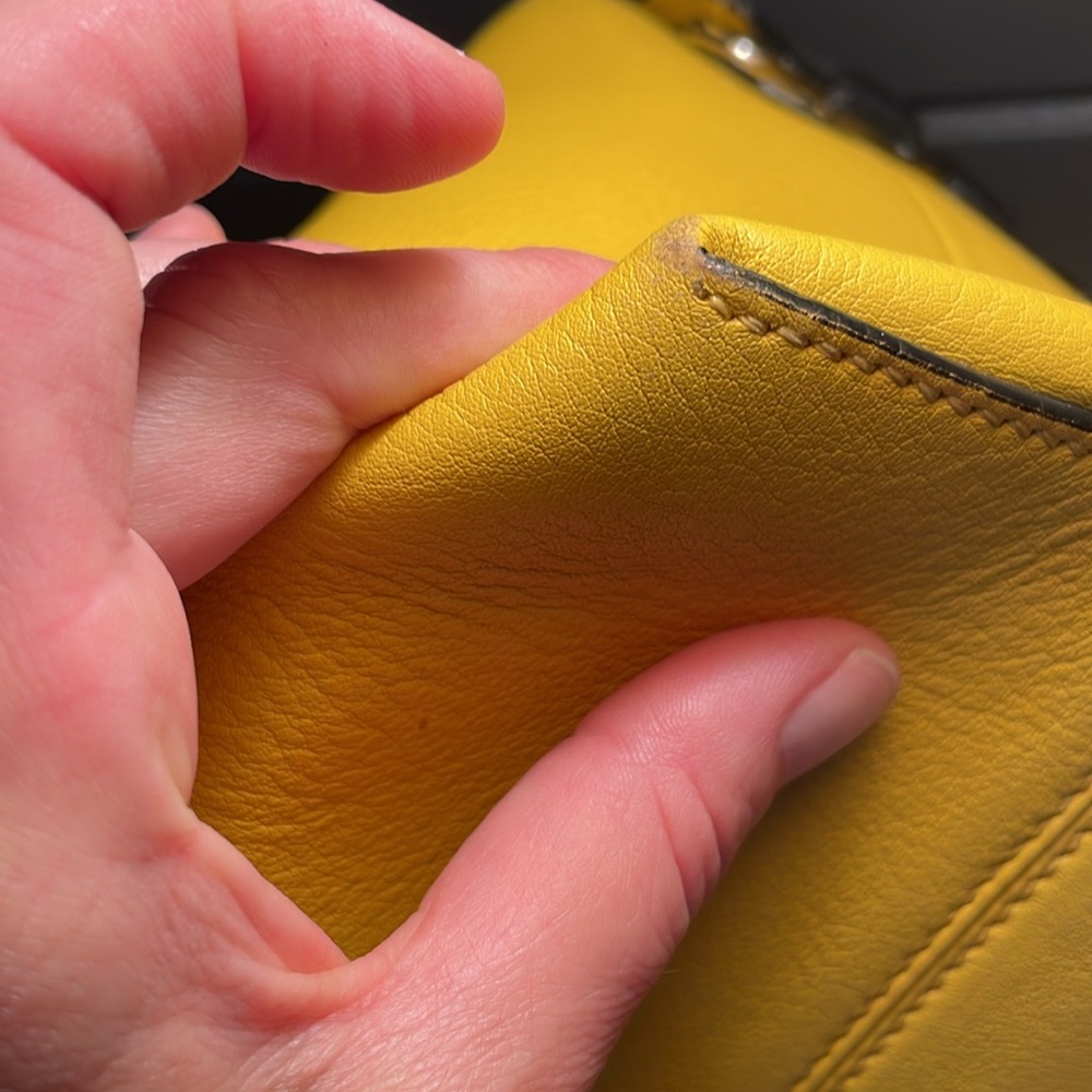 🛑SOLD🛑Fendi By The Way Yellow Black Croc Tail Bag! Monster Vibes!🖤💛🖤 - Picture 11 of 16